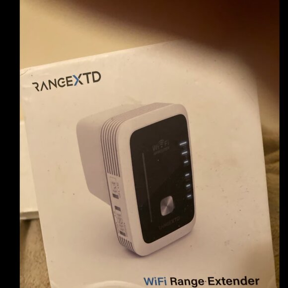 Working RANGEXTD WiFi Range Extender - Picture 1 of 3